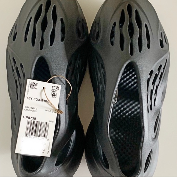 Yeezy ❌SOLD🎁Foam Runner Adidas NEW M size 11 - Picture 6 of 9